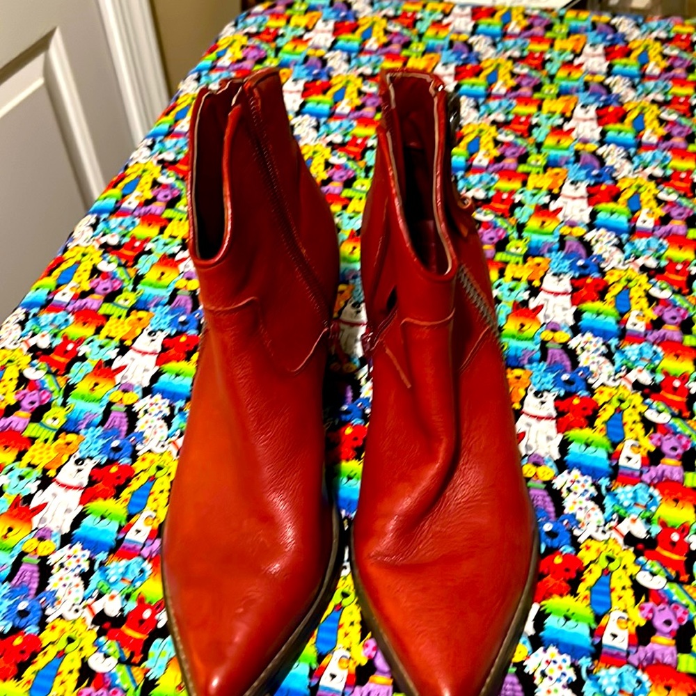 Womens boots